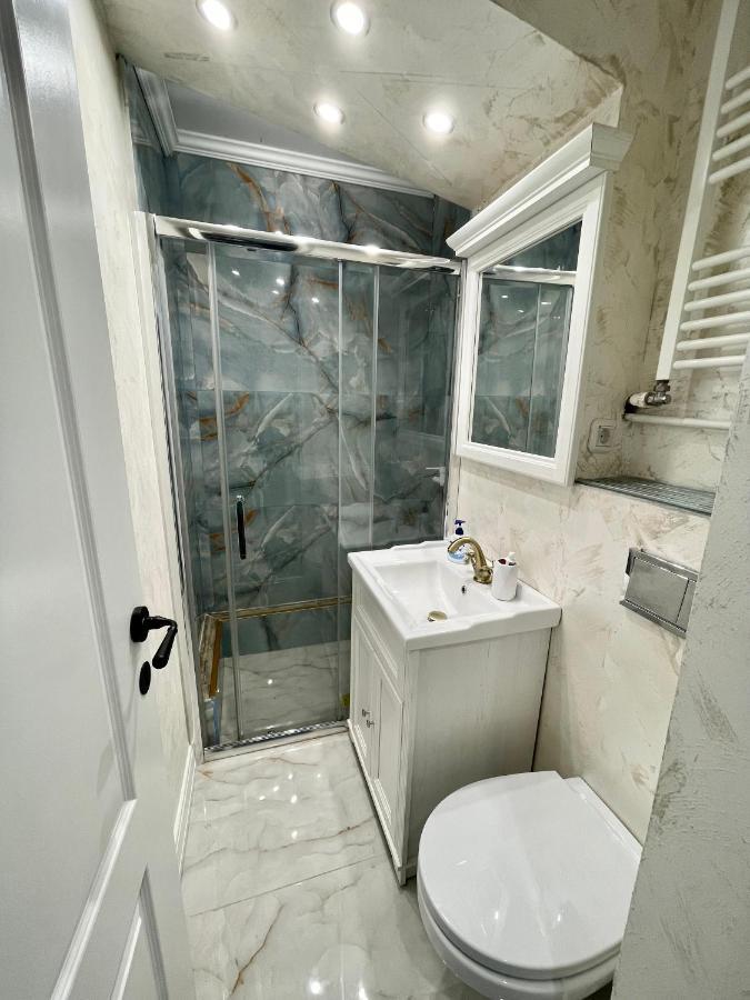 White Residence Craiova Buitenkant foto